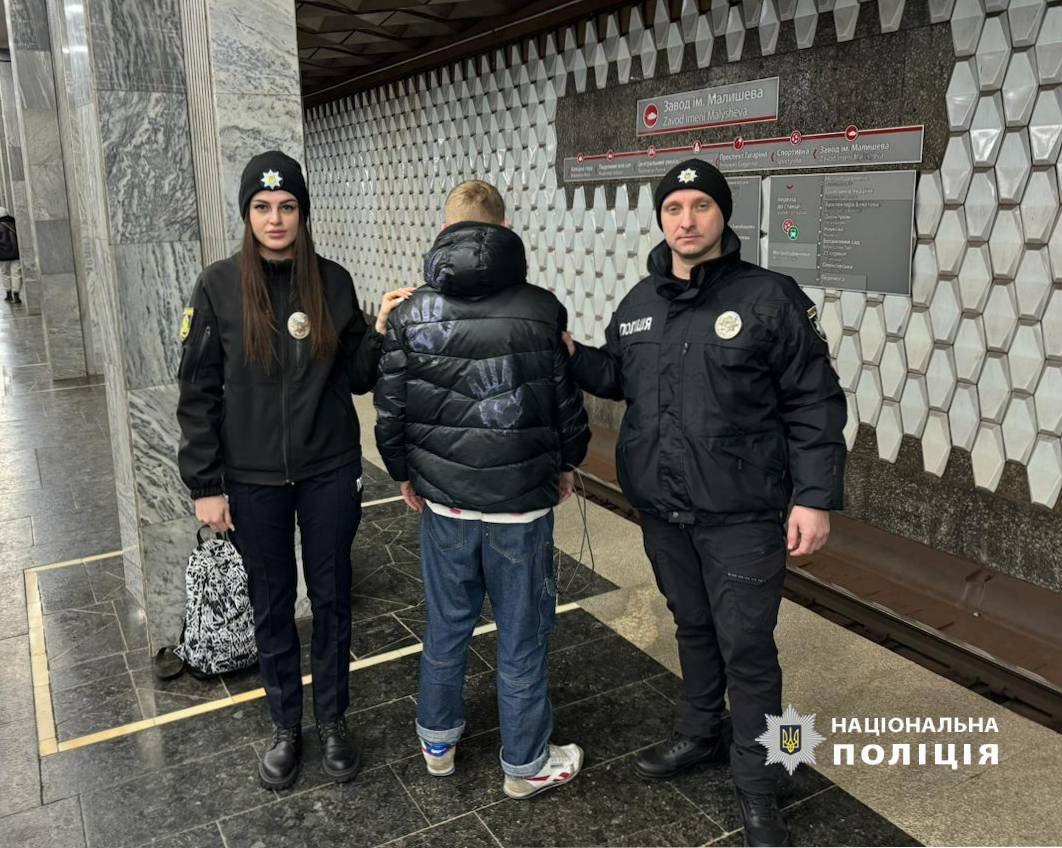Новини Харкова: затримано чоловіка, який розмальовував вагони метро